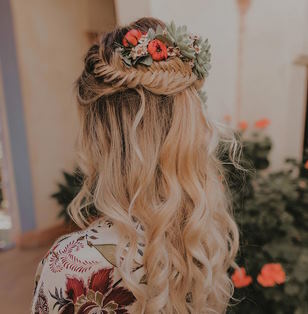 beauty of floral hairstyles